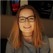 Etudiante prête à aider vos enfants